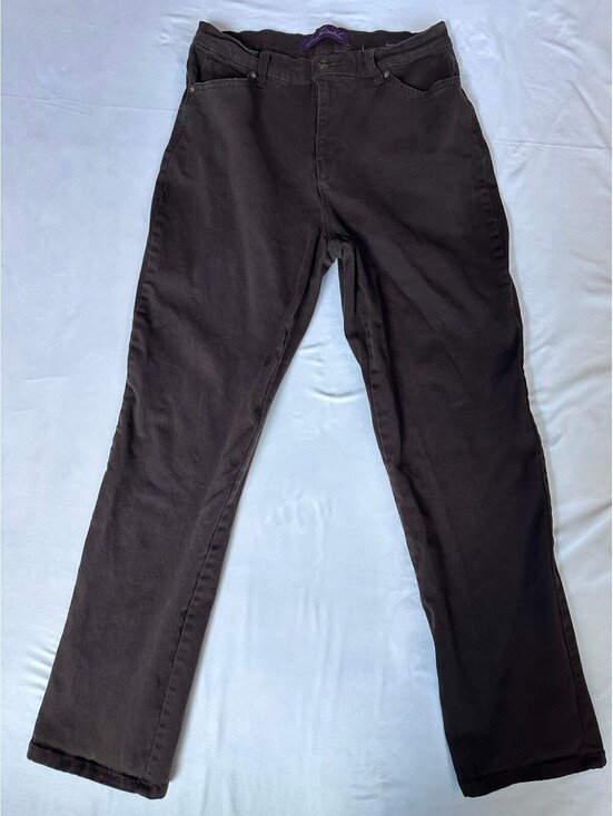 Gloria Vanderbilt Denim - Gloria Vanderbilt size 6Short Amanda Brown Classic Fit Straight Leg Jeans